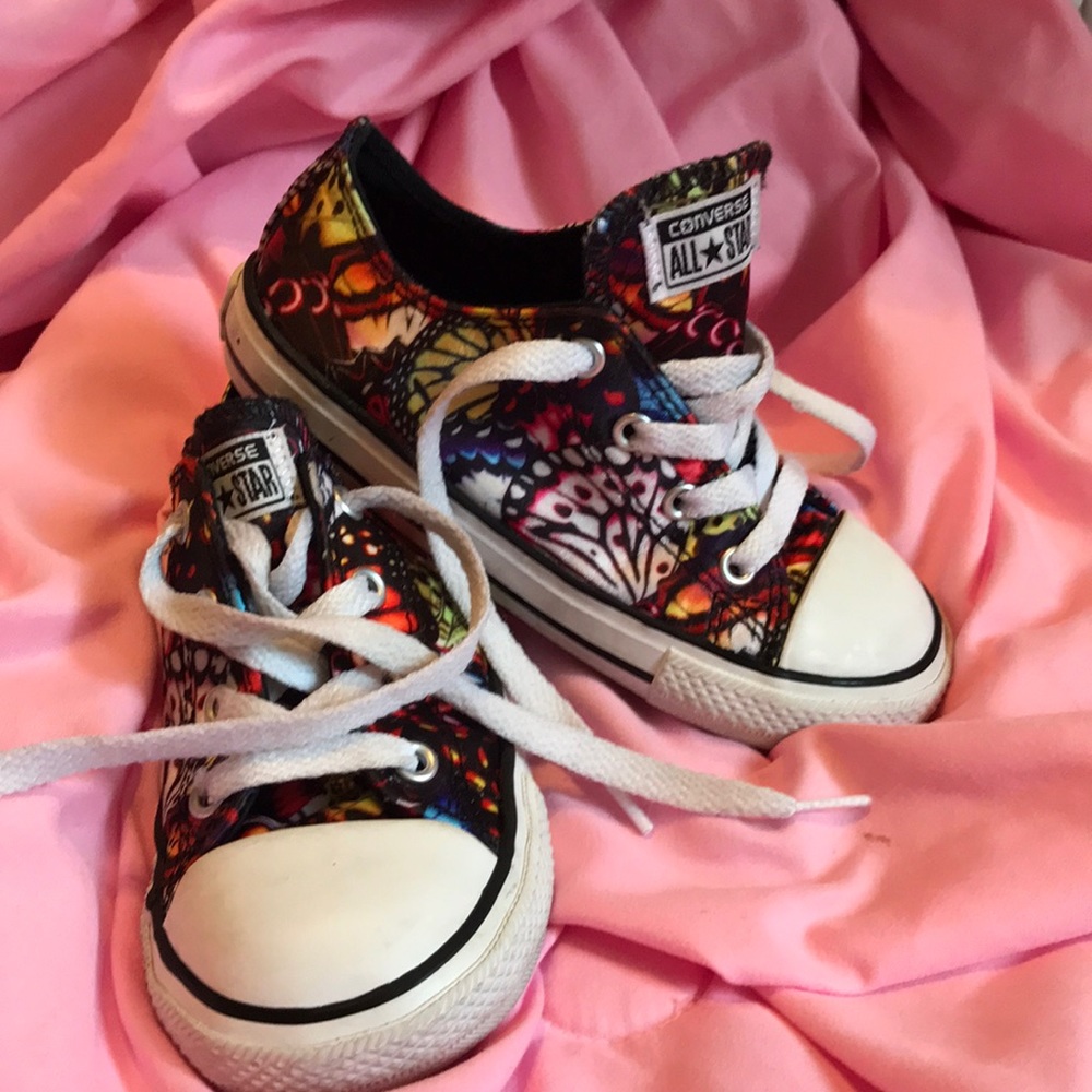 Butterfly chucks!